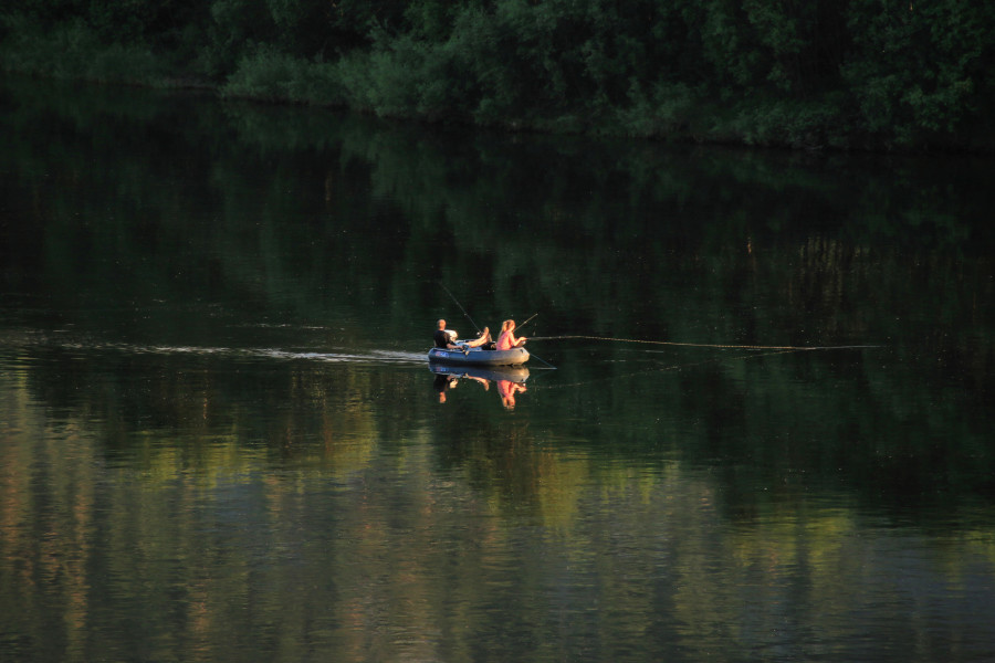 Fisketur på Glomma. Foto Bjørn Langleite